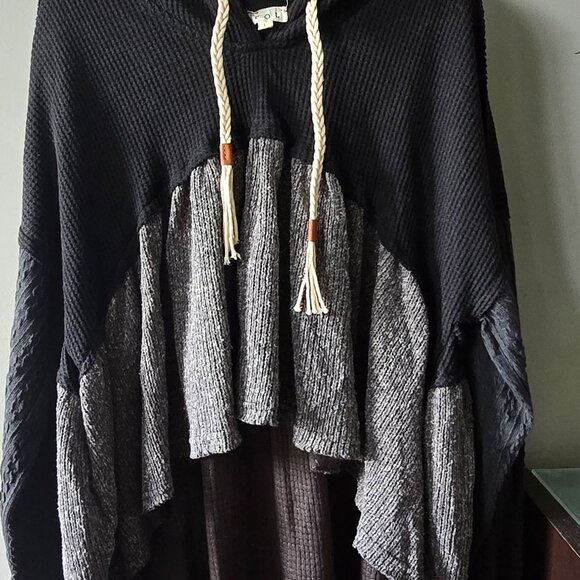 Waffle Knit Bell Sleeve Contrast Crop Hoodie Top by POL - Picture 5 of 5